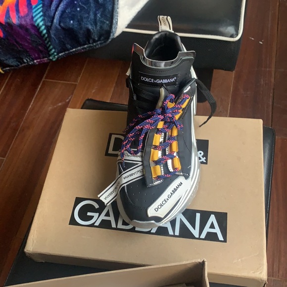 Dolce & Gabbana - Picture 3 of 7